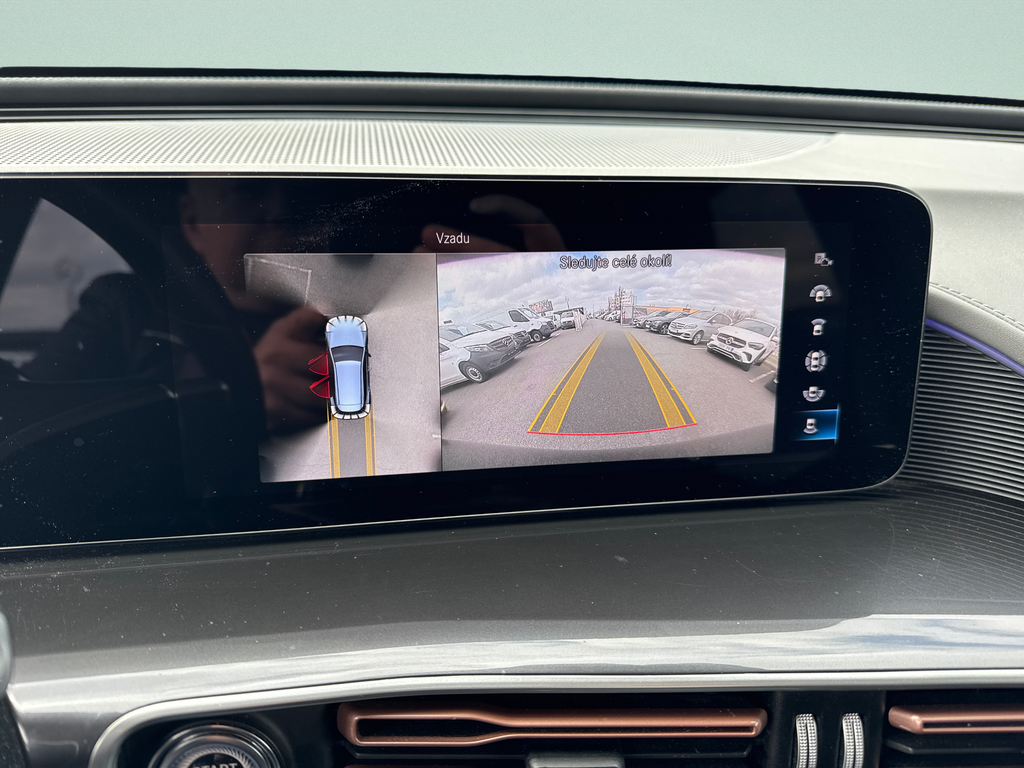 Mercedes-Benz EQC AMG paket 400 4Matic (foto 20)