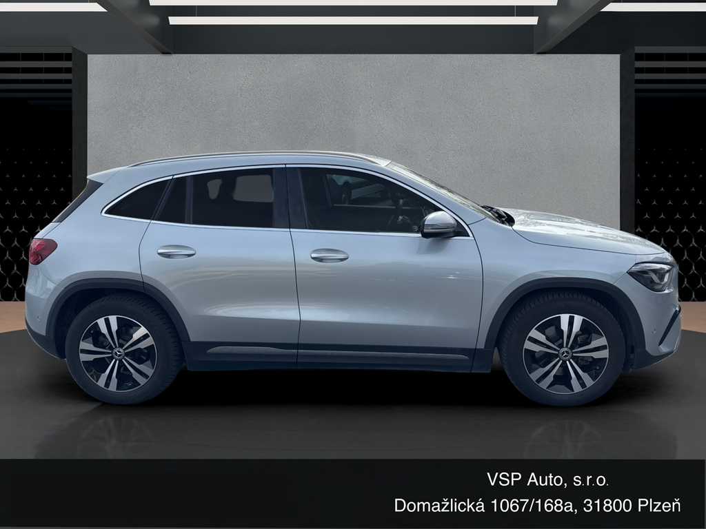 Mercedes-Benz GLA 200 PROGRESSIVE 200d 4MATIC (foto 5)