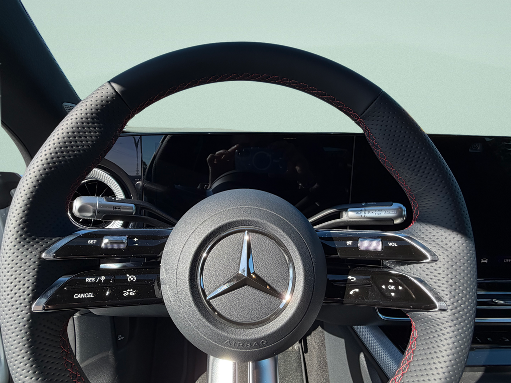 Mercedes-Benz CLA 200 4M (foto 8)