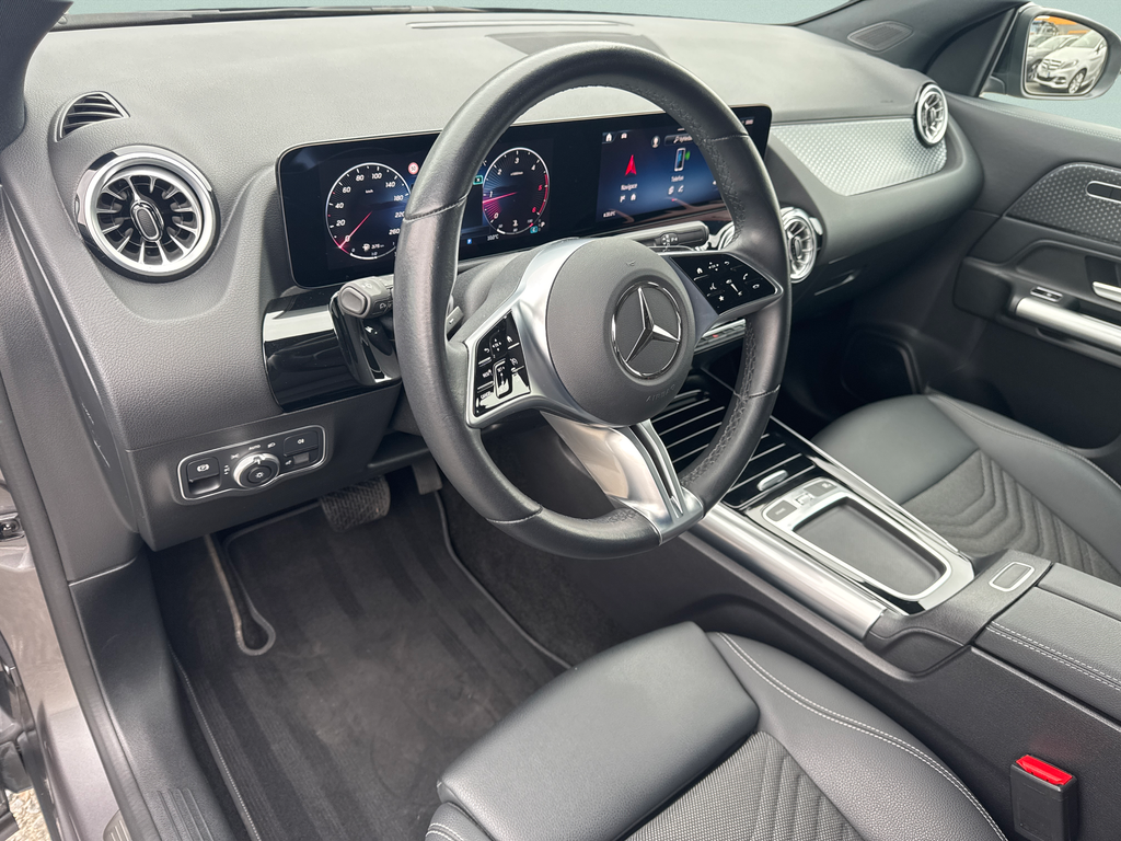 Mercedes-Benz GLA 200 PROGRESSIVE 200d (foto 8)