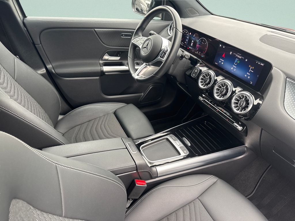 Mercedes-Benz GLA 200 PROGRESSIVE 200d (foto 11)