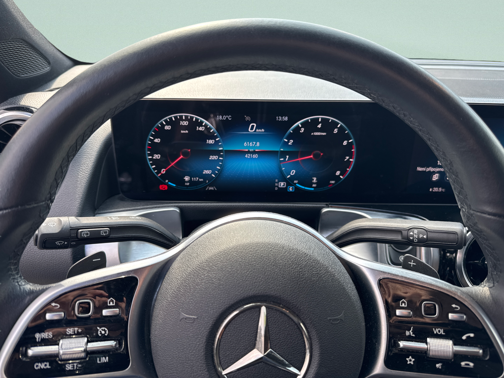 Mercedes-Benz GLB 180 180 PROGRESSIVE (foto 9)