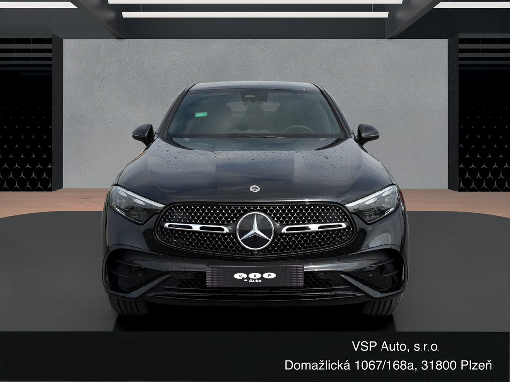 Mercedes-Benz GLC 300 e 4MATIC kupé (foto 1)