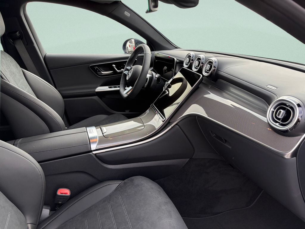 Mercedes-Benz GLC 300 e 4MATIC kupé (foto 11)