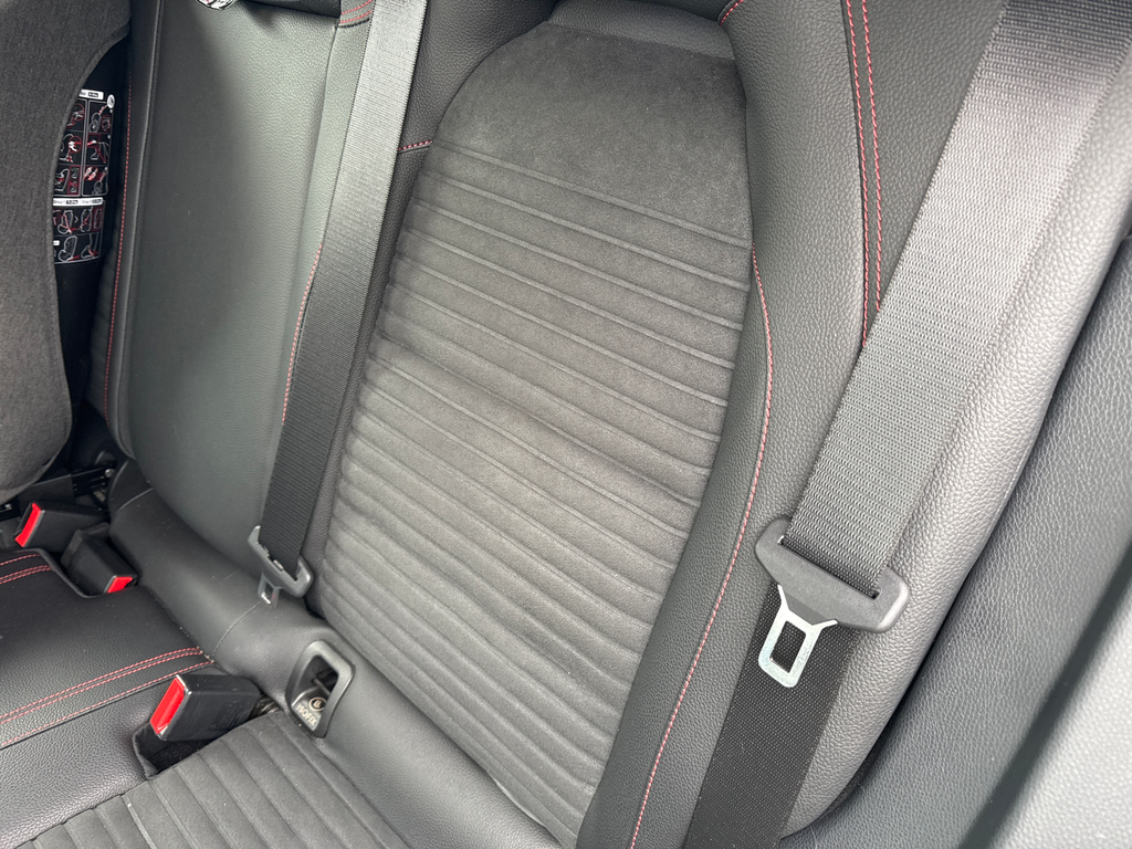 Mercedes-Benz CLA 220 AMG paket 220 CDI 4MATIC (foto 12)