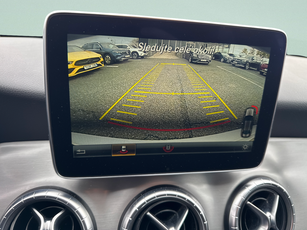 Mercedes-Benz CLA 220 AMG paket 220 CDI 4MATIC (foto 14)