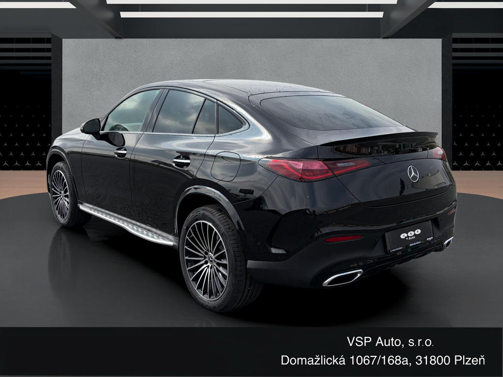 Mercedes-Benz GLC 300 e 4MATIC kupé (foto 4)