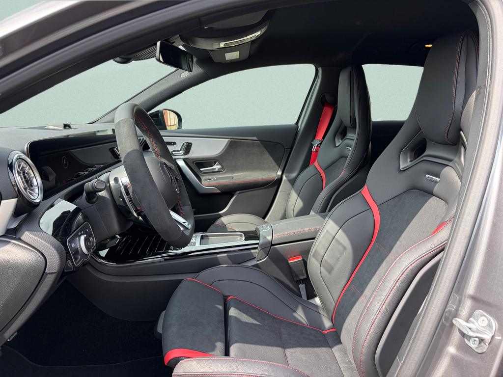 Mercedes-Benz A 45 AMG S 4MATIC+  (foto 12)