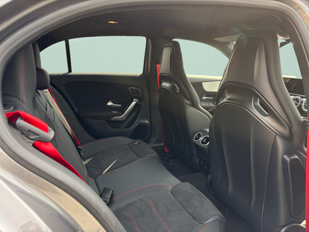 Mercedes-Benz A 45 AMG S 4MATIC+  (foto 13)