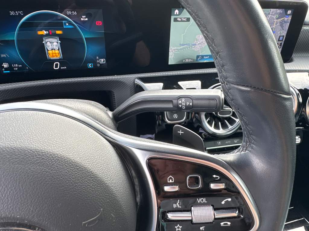 Mercedes-Benz CLA 180 PROGRESSIVE 180 (foto 20)