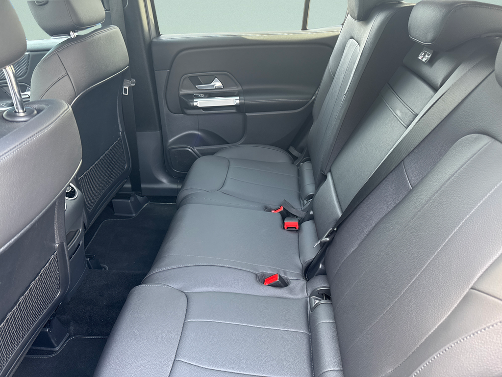 Mercedes-Benz GLB 200 PROGRESSIVE 200d 4MATIC (foto 12)
