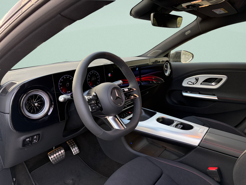 Mercedes-Benz CLA 350 4MATIC Shooting Brake EQ (foto 1)