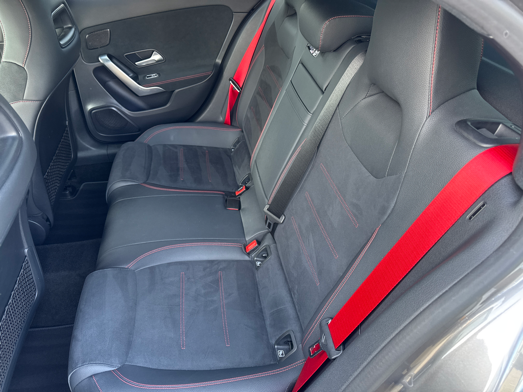 Mercedes-Benz A 35 AMG 35 AMG 4MATIC (foto 13)