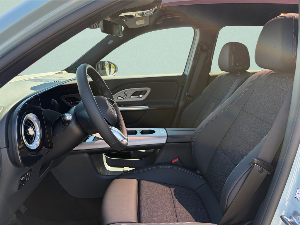 Mercedes-Benz GLB 250+  EQ (foto 7)