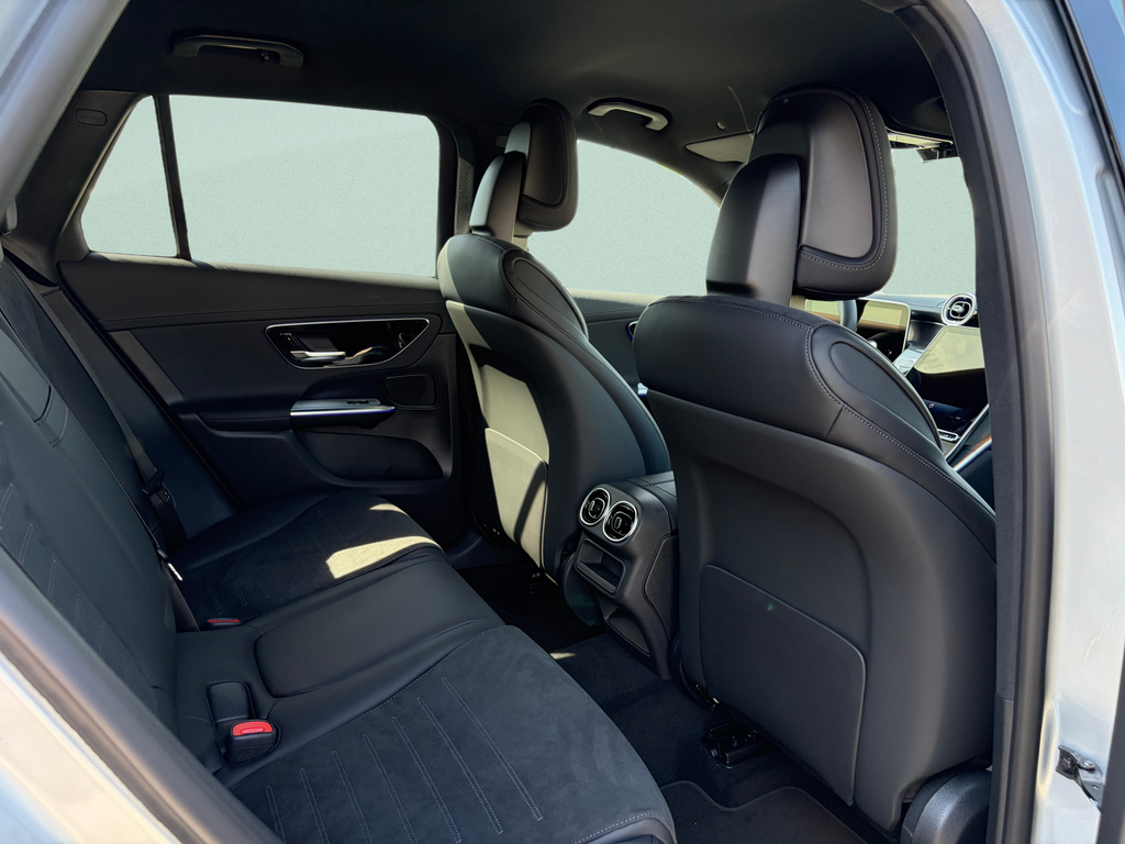 Mercedes-Benz GLC 220 d 4MATIC (foto 13)