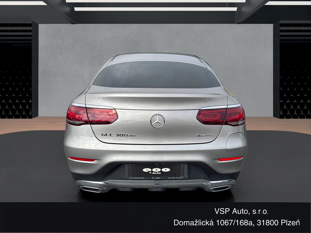 Mercedes-Benz GLC 300 300de 4MATIC Coupe (foto 3)