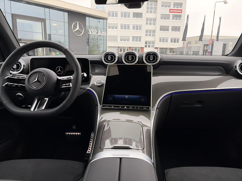 Mercedes-Benz GLC 220 d 4MATIC kupé (foto 10)