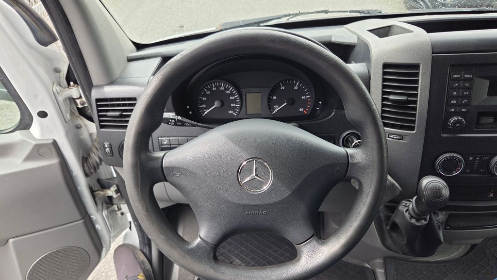 Mercedes-Benz Sprinter 319 CDI V6, valník spačka topení (foto 10)