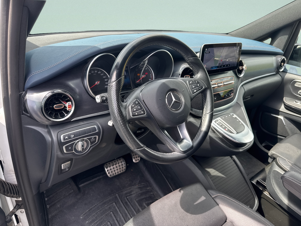 Mercedes-Benz EQV 300 L 4x2 (foto 8)