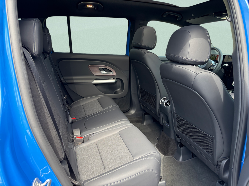 Mercedes-Benz GLB 350 4MATIC EQ (foto 13)