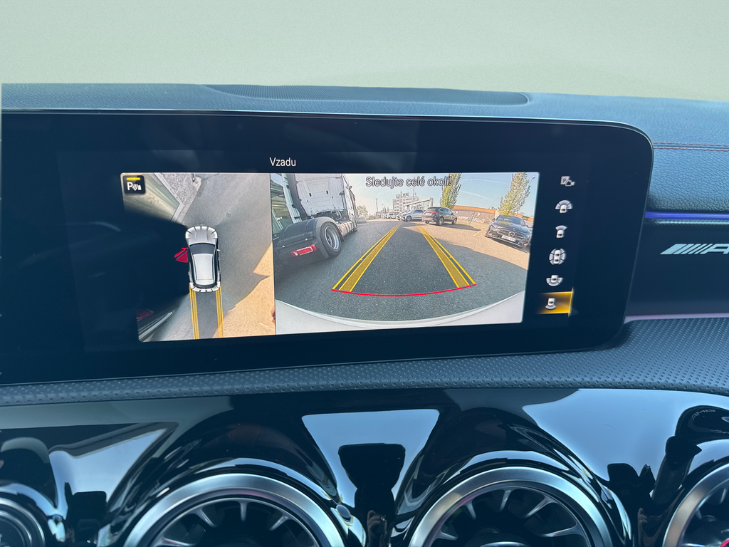 Mercedes-Benz CLA 45 AMG SB 45 S 4MATIC+ (foto 18)