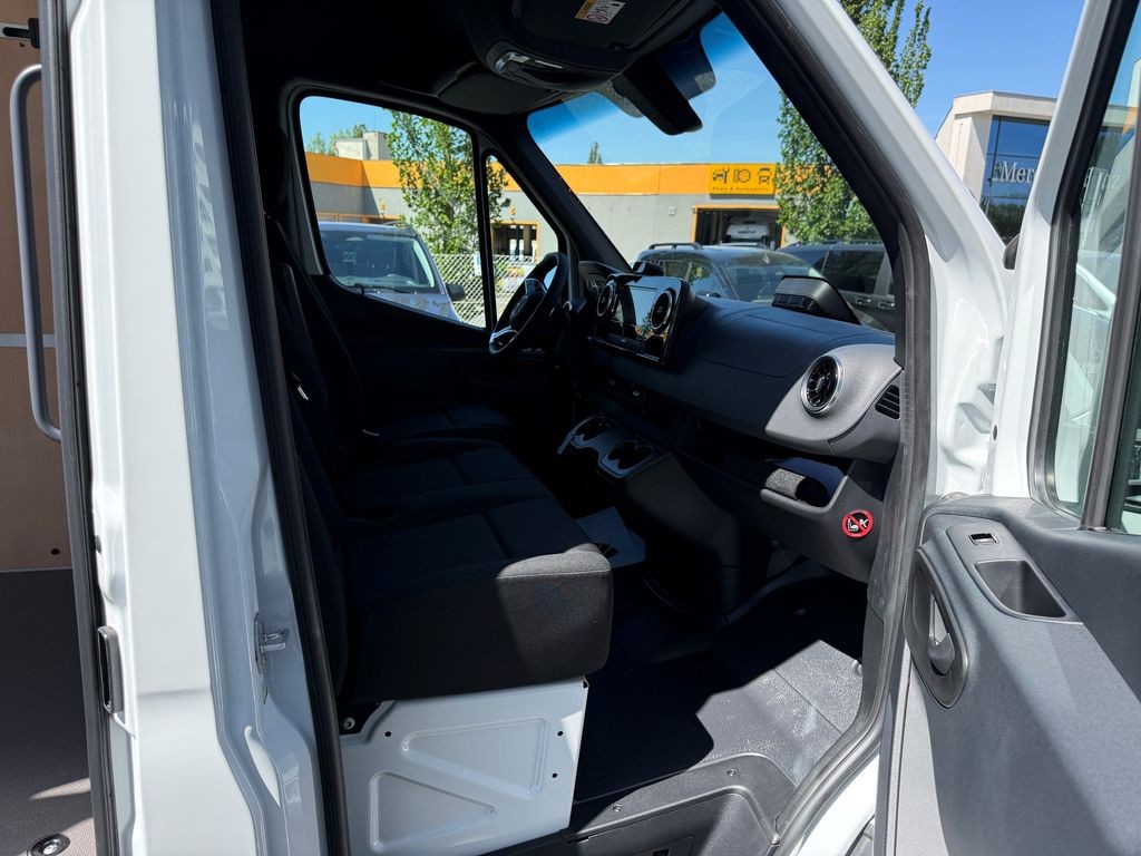 Mercedes-Benz Sprinter Select 319 CDI KAWA S Výprodej do 30.6.2026 (foto 8)
