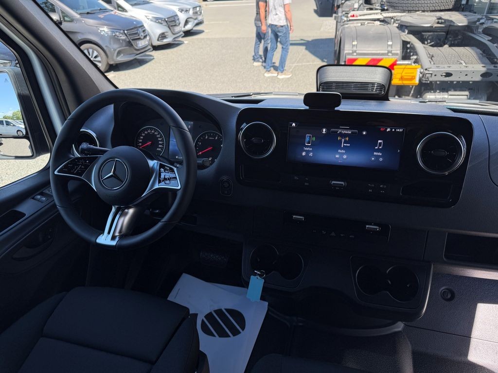 Mercedes-Benz Sprinter Select 319 CDI KAWA S Výprodej do 30.6.2026 (foto 9)
