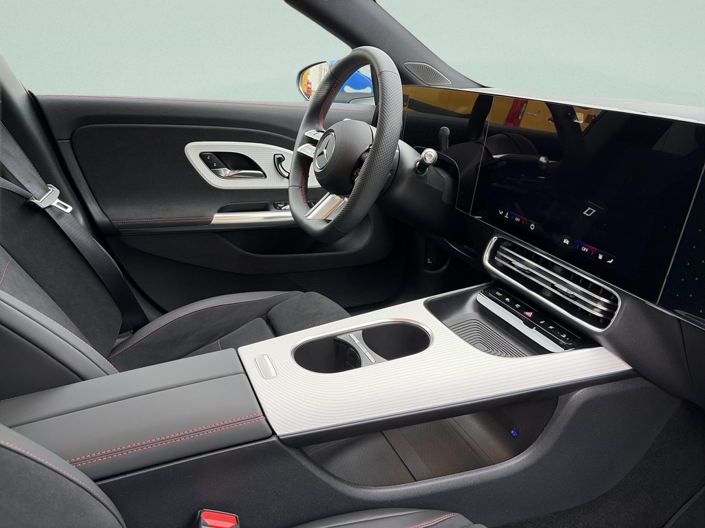 Mercedes-Benz CLA 250+  EQ (foto 11)
