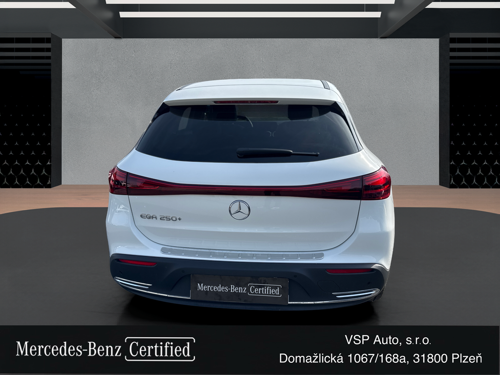 Mercedes-Benz EQA EQA 250+ (foto 3)