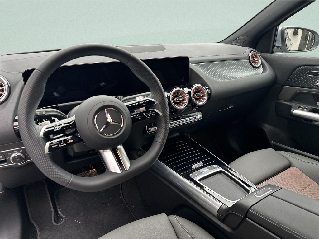 Mercedes-Benz EQA EQA 300 4MATIC (foto 10)