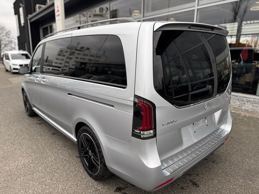 Mercedes-Benz V 300 L EXCLUSIVE AMG 4MATIC (foto 4)