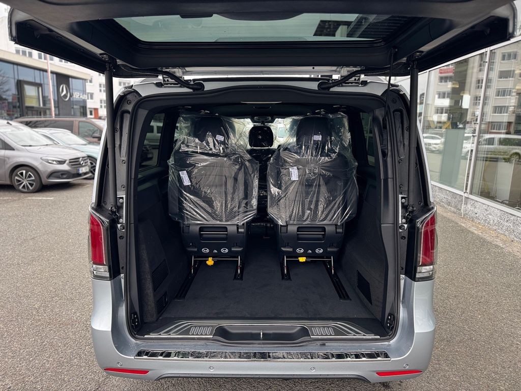 Mercedes-Benz V 300 L EXCLUSIVE AMG 4MATIC (foto 6)