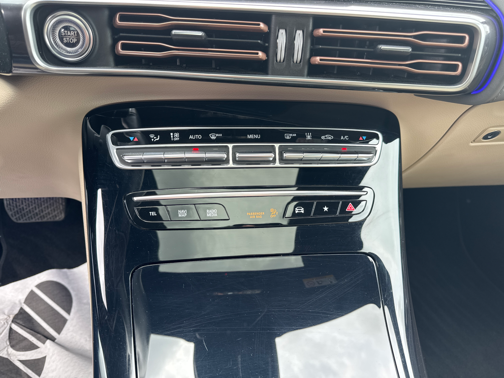 Mercedes-Benz EQC EQC 400 4MATIC (foto 16)