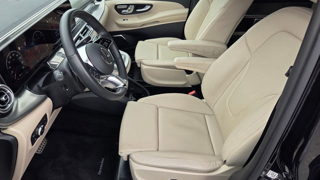 Mercedes-Benz V 300 300d Exclusive 4MATIC ACC (foto 9)