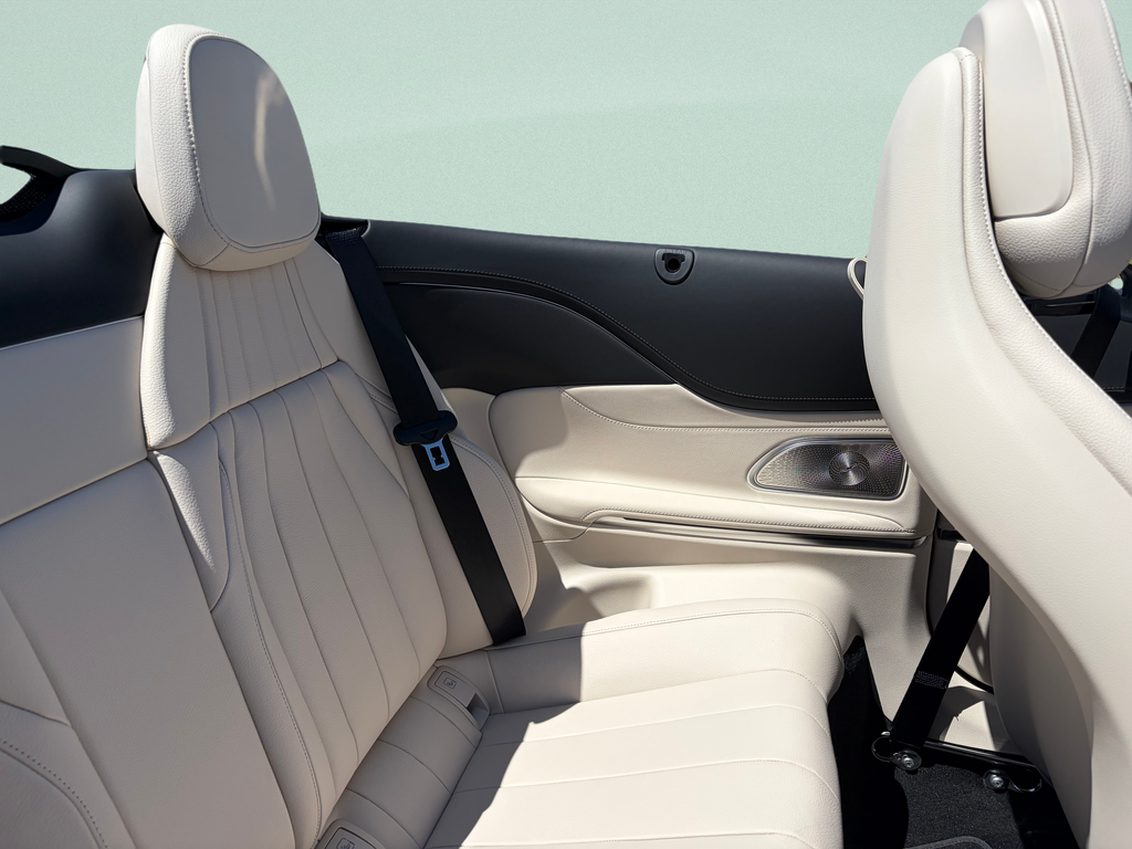 Mercedes-Benz CLE 200 4MATIC kabriolet (foto 13)