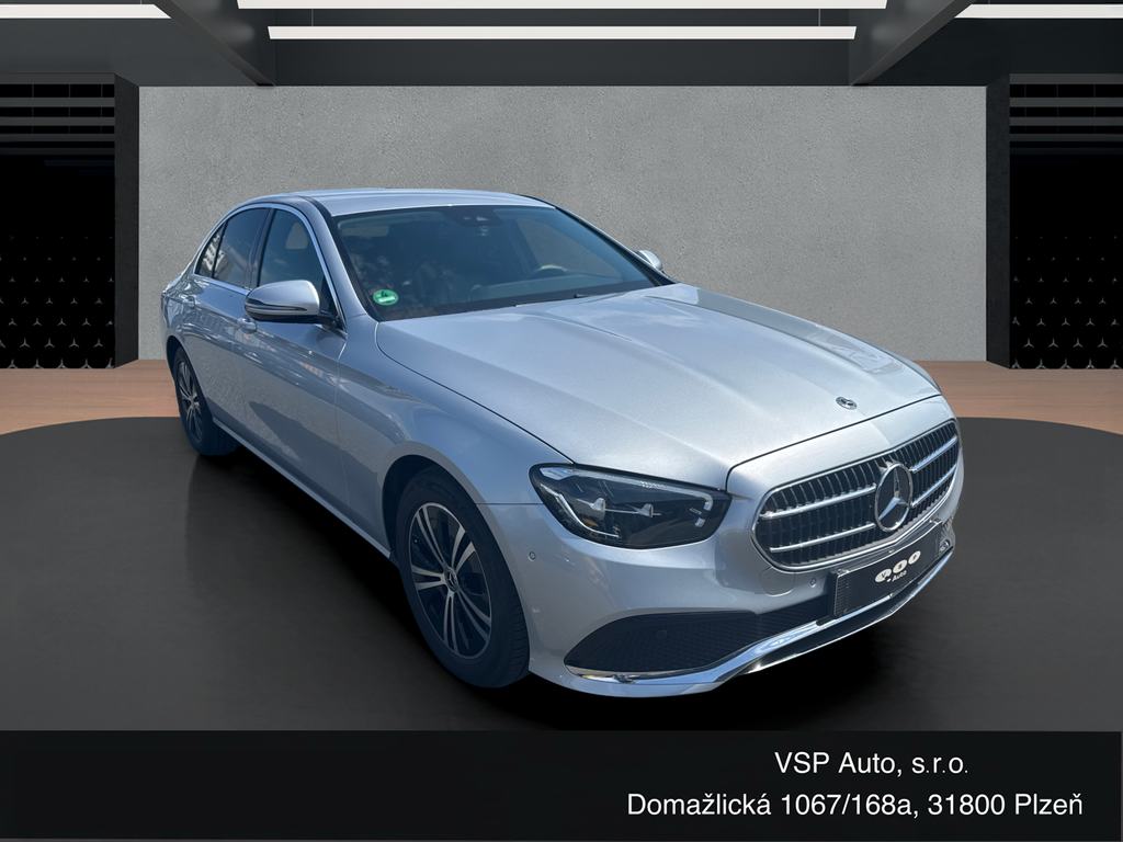 Mercedes-Benz E 220 AVANTGARDE E 220d 4MATIC (foto 5)