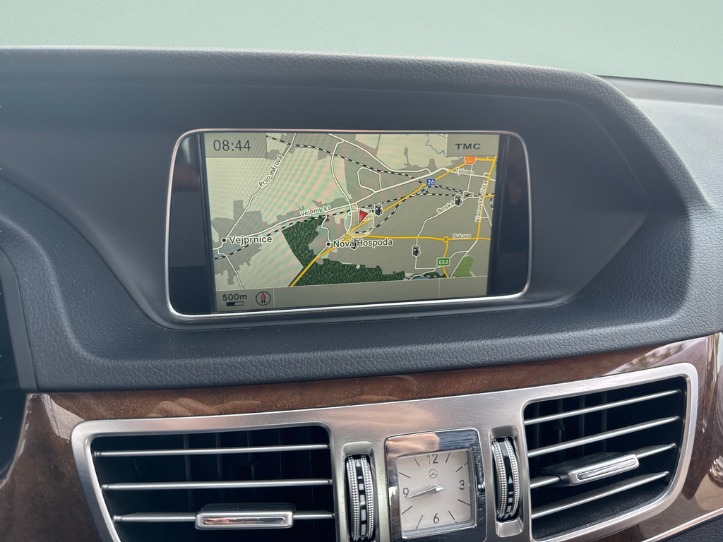 Mercedes-Benz E 350 350 BlueTec 4MATIC (foto 14)