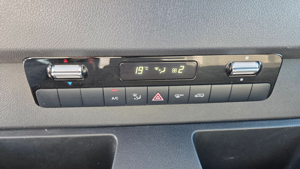 Mercedes-Benz Sprinter 317 CDI/L Automat (foto 12)