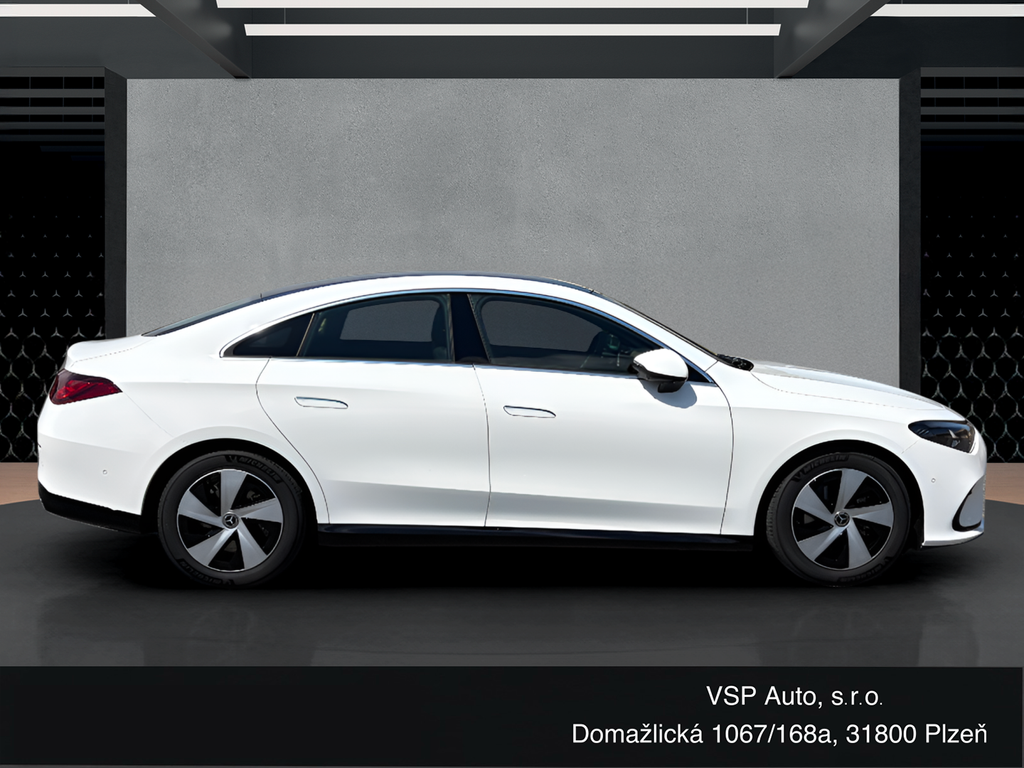 Mercedes-Benz CLA 180 (foto 3)