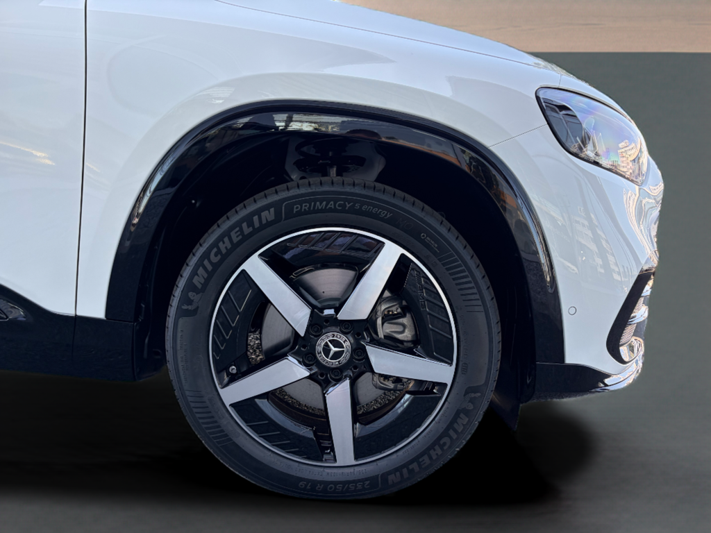 Mercedes-Benz GLB 200 4MATIC (foto 13)