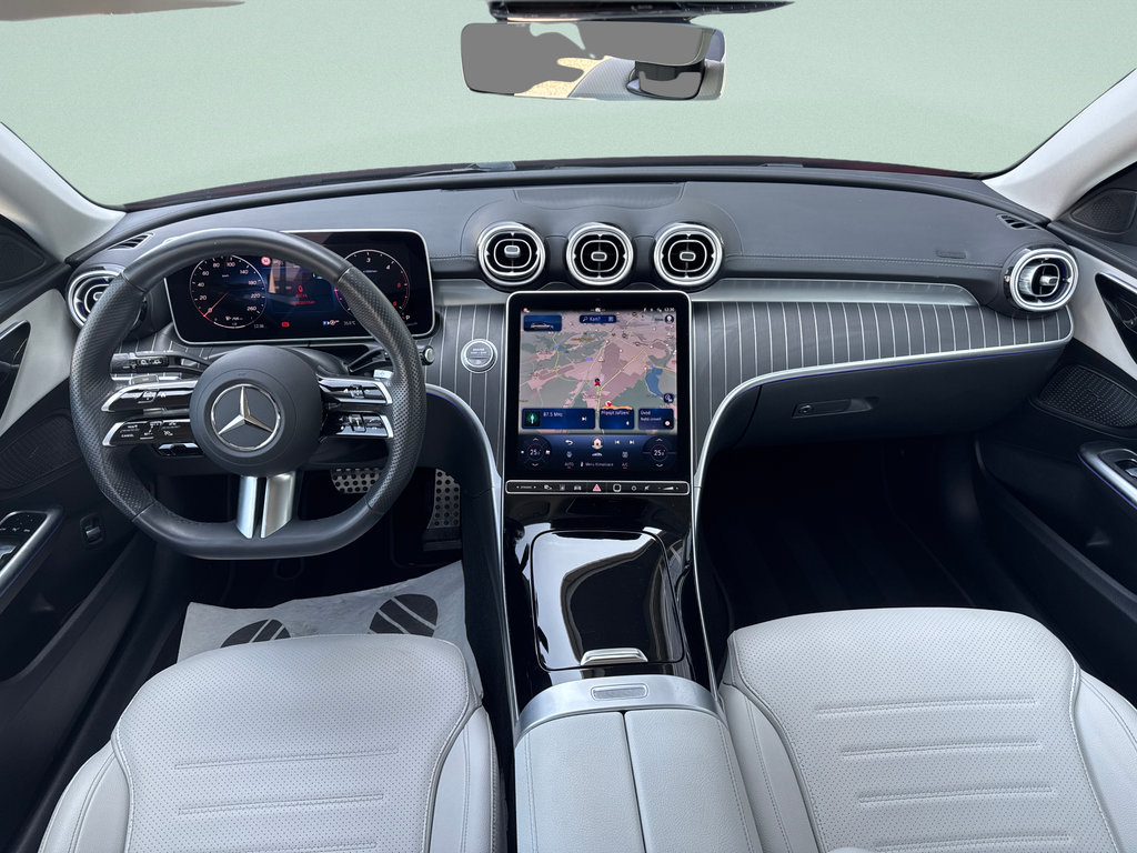 Mercedes-Benz C 220d AMG paket (foto 10)
