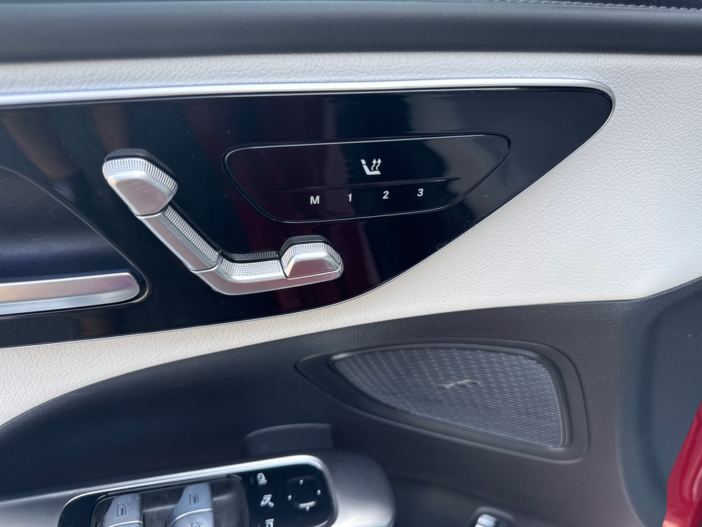 Mercedes-Benz C 220d AMG paket (foto 14)