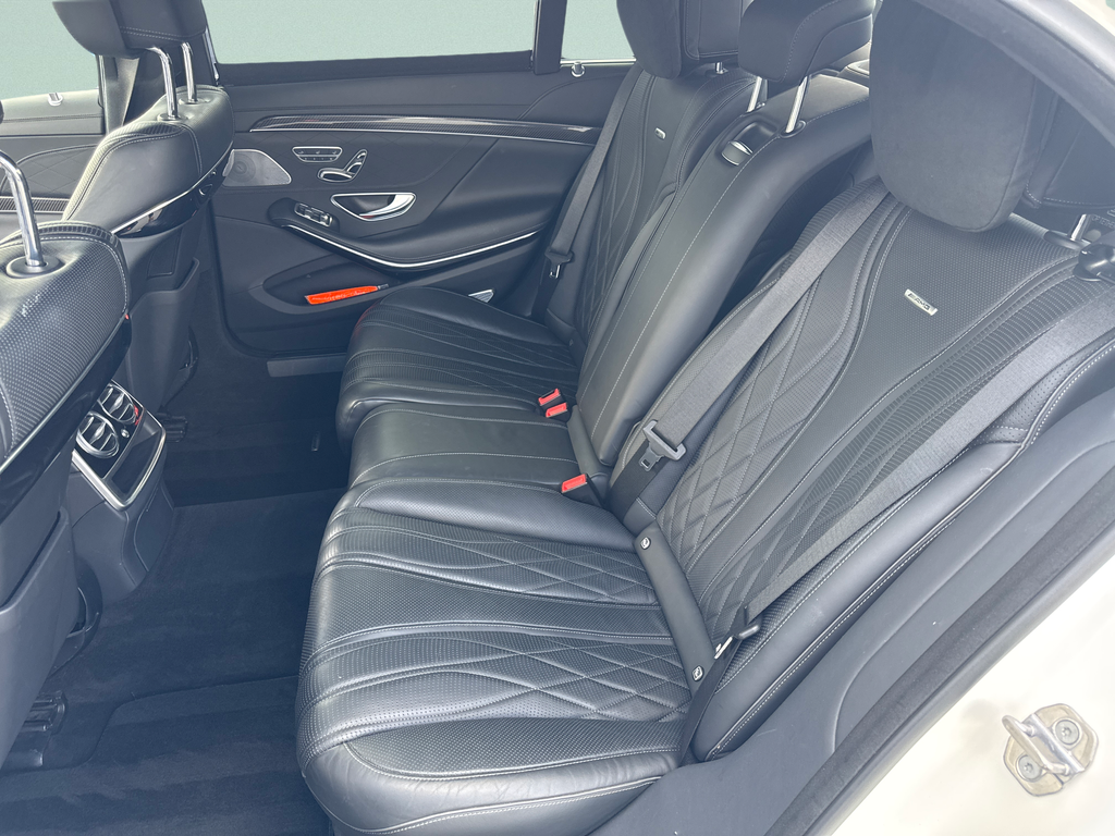 Mercedes-Benz S 63 AMG 63 AMG 4MATIC (foto 13)