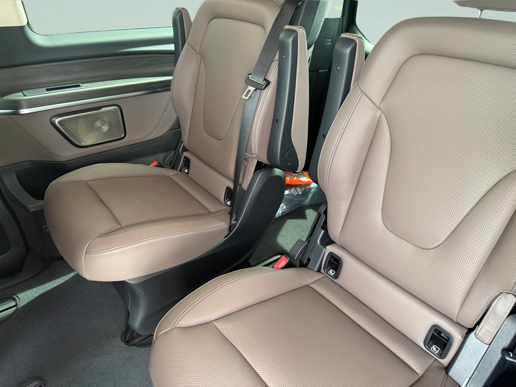 Mercedes-Benz V 300 EXCLUSIVE L 4MATIC (foto 5)