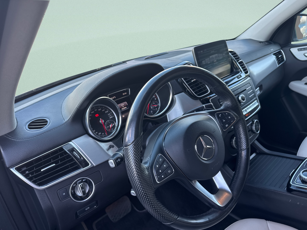 Mercedes-Benz GLE 350 AMG paket 350d 4MATIC kupé (foto 8)