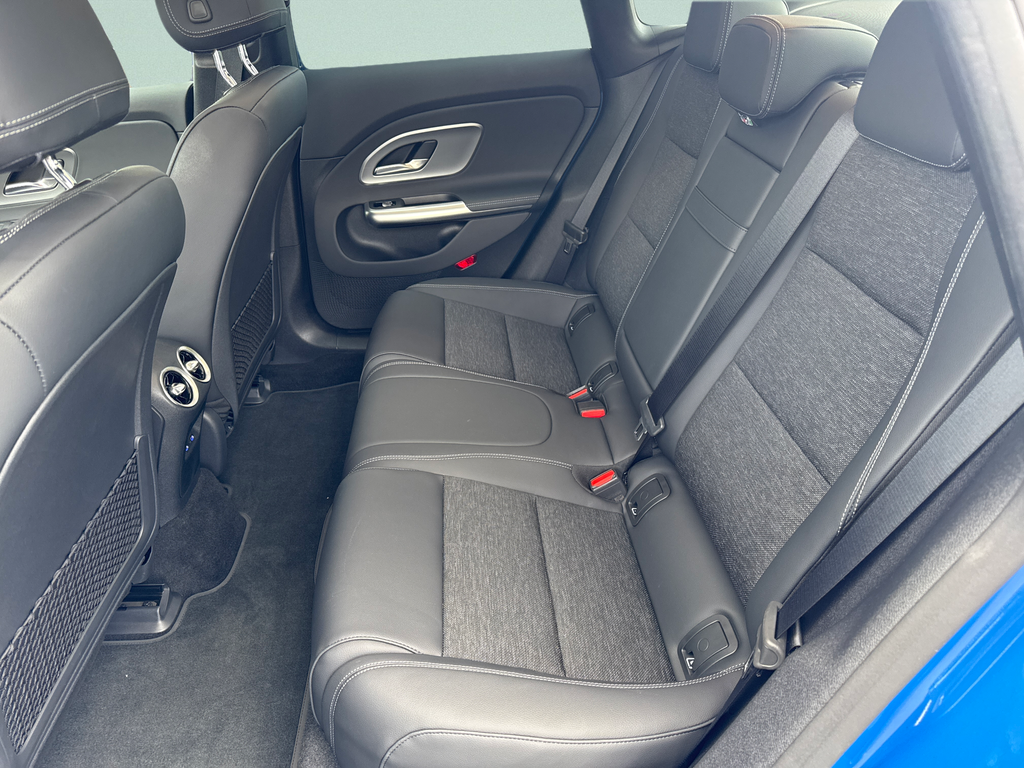 Mercedes-Benz CLA 250 250+ EQ (foto 11)