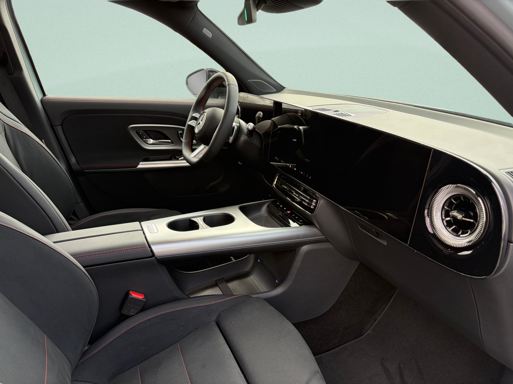 Mercedes-Benz GLB 220 4MATIC (foto 11)