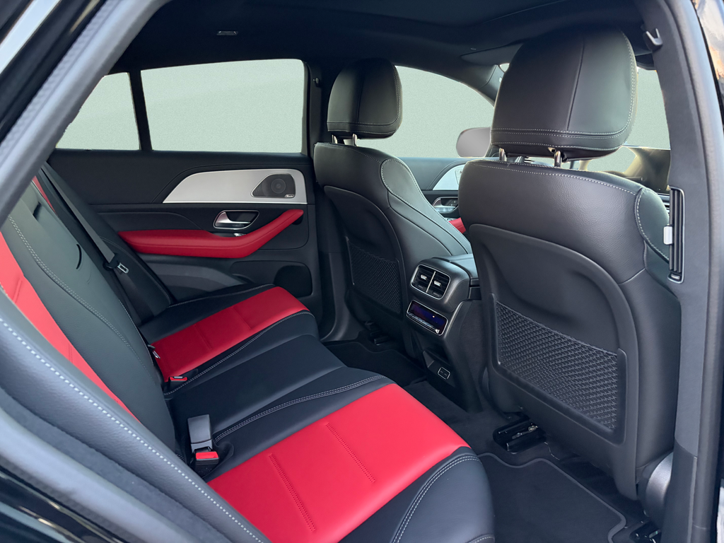 Mercedes-Benz GLE 450 d 4MATIC kupé Edition 140 Years (foto 12)
