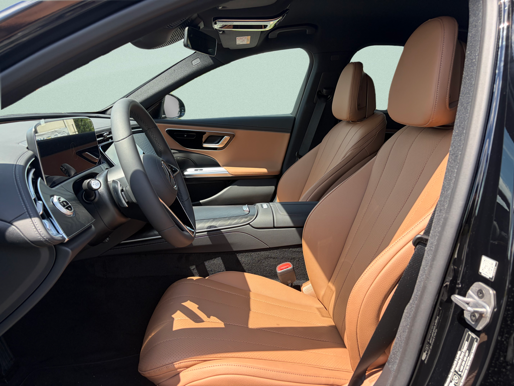 Mercedes-Benz E 220 d 4MATIC (foto 12)