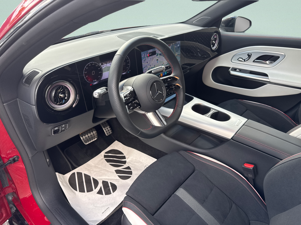 Mercedes-Benz CLA 250 AMG paket 250+ EQ (foto 8)